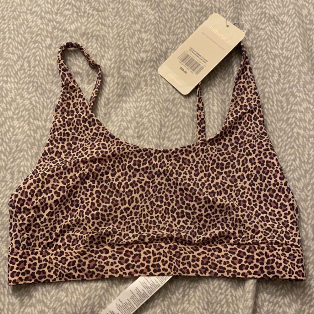 NWT Fabletics Naked Feel Scoop Neck Bralette